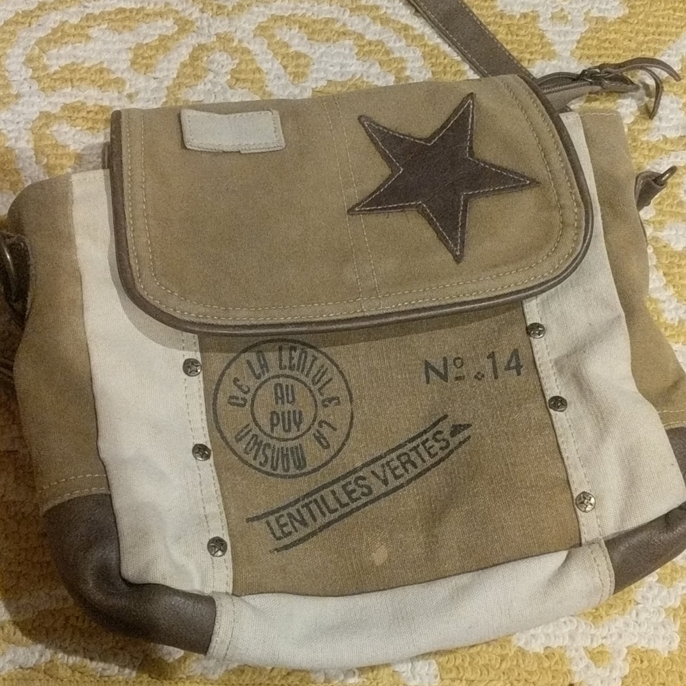Myra bag with leather detail